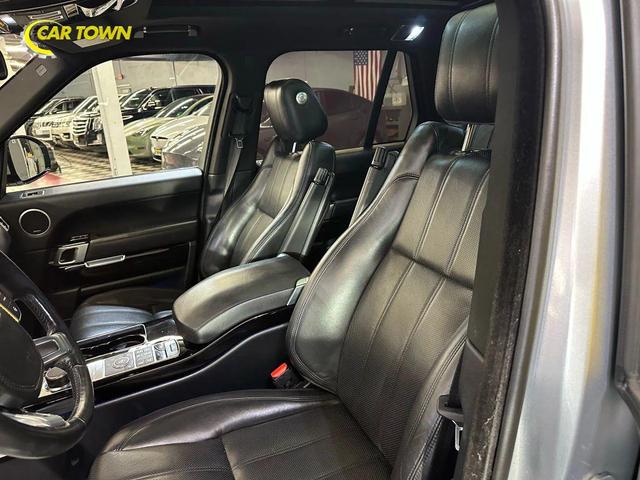 Photo of 2016 Silver Land Rover Range Rover