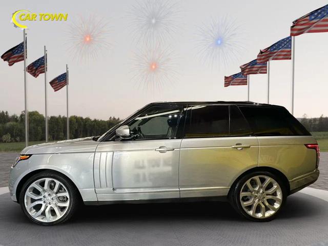 Photo of 2016 Silver Land Rover Range Rover