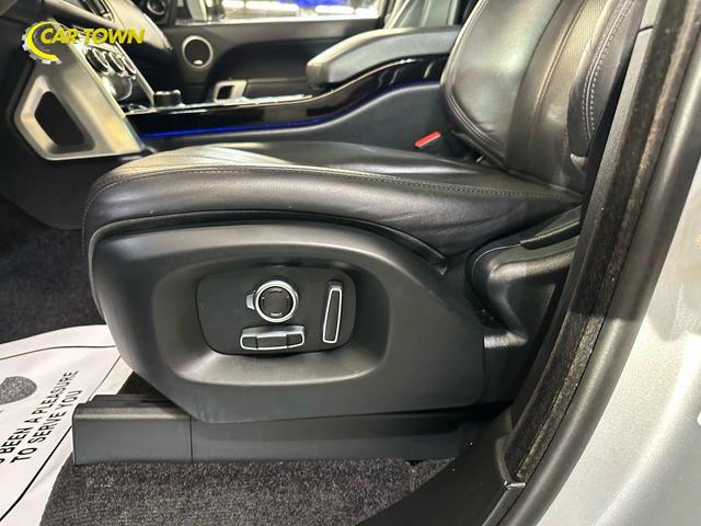 Photo of 2016 Silver Land Rover Range Rover