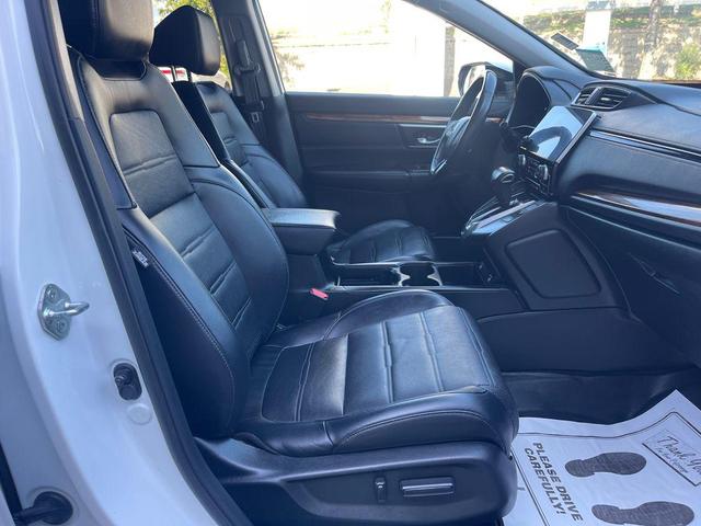 Photo of 2020 Platinum White Pearl Honda CR-V