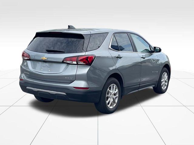 Photo of 2023 Sterling Gray Metallic Chevrolet Equinox