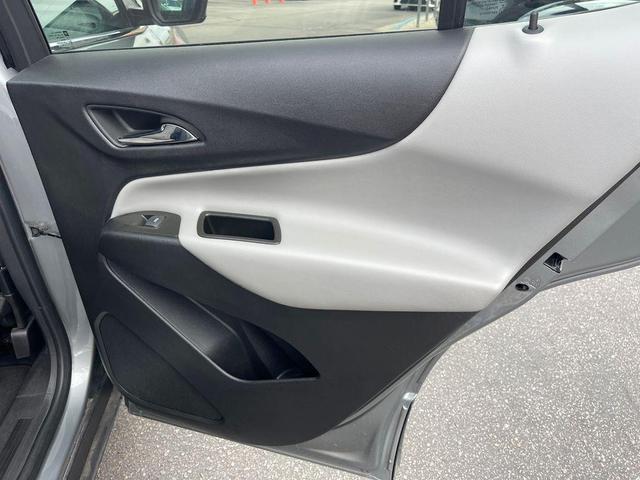 Photo of 2023 Sterling Gray Metallic Chevrolet Equinox
