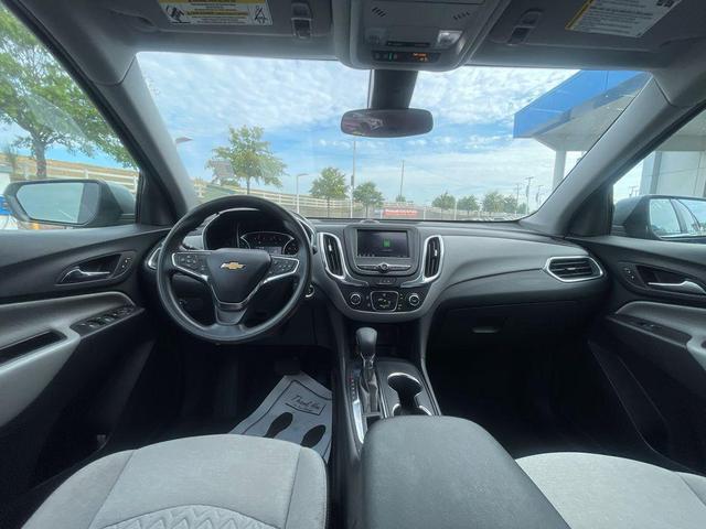 Photo of 2023 Sterling Gray Metallic Chevrolet Equinox