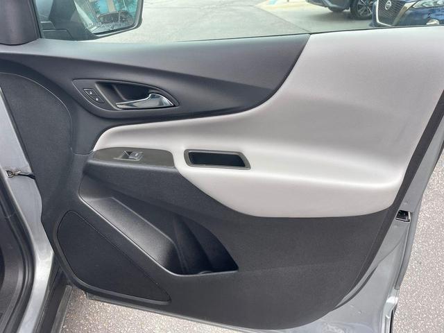 Photo of 2023 Sterling Gray Metallic Chevrolet Equinox