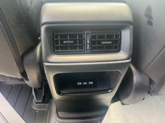 Photo of 2025 Pearl Honda CR-V