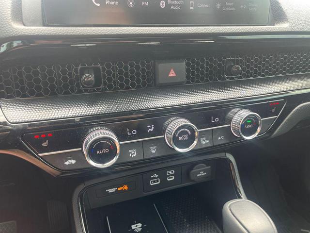 Photo of 2025 Pearl Honda CR-V