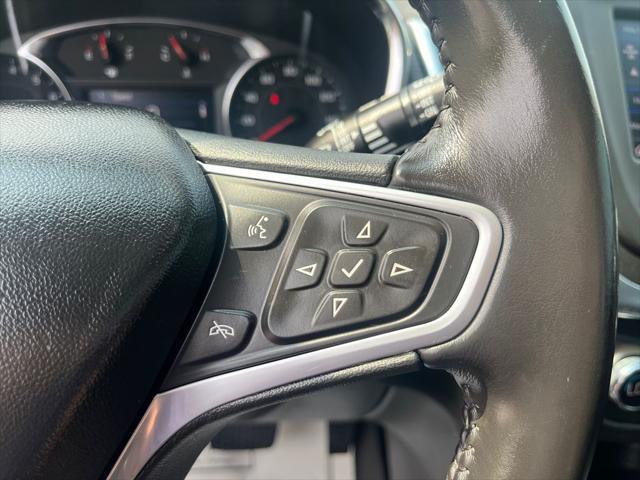 Photo of 2022 Iron Gray Metallic Chevrolet Equinox