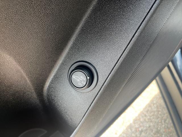 Photo of 2022 Iron Gray Metallic Chevrolet Equinox