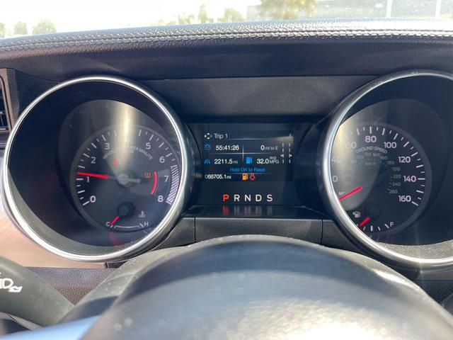 Photo of 2022 Oxford White Ford Mustang