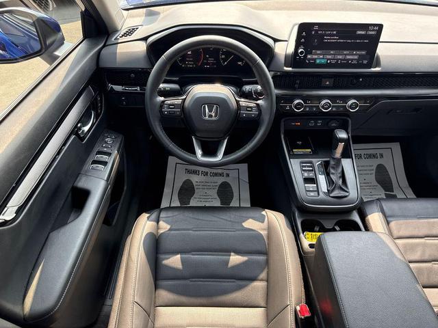 Photo of 2025 Pearl Honda CR-V
