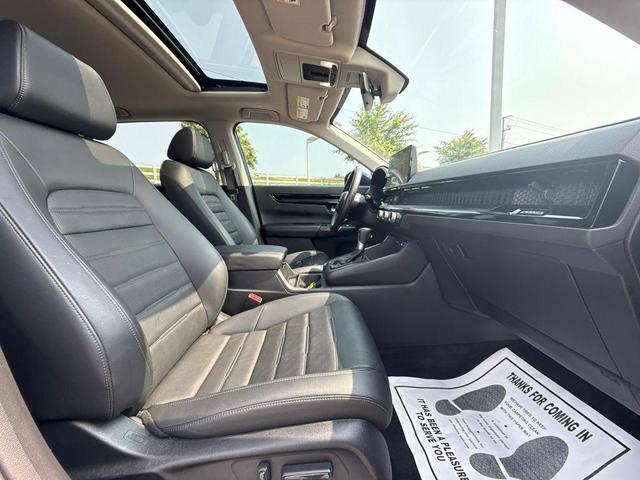 Photo of 2025 Pearl Honda CR-V