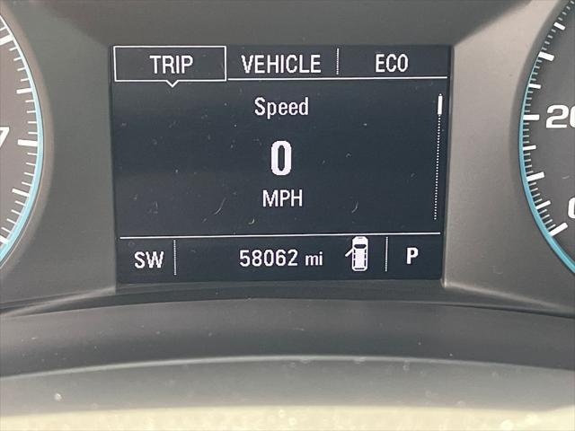 Photo of 2021 Summit White Chevrolet Equinox
