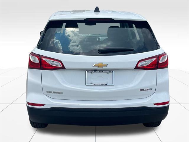 Photo of 2021 Summit White Chevrolet Equinox