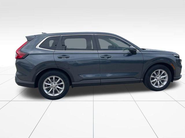 Photo of 2023 sparkle silver metallic Honda CR-V