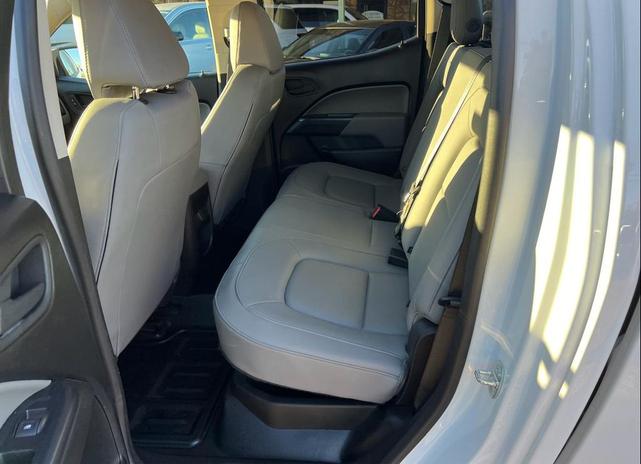 Photo of 2021 White Chevrolet Colorado