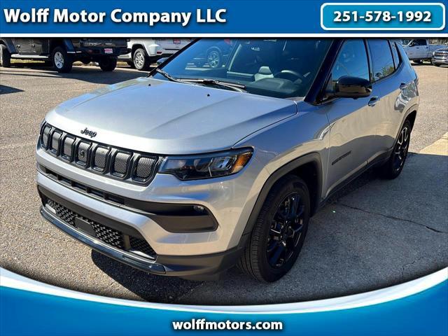 Photo of 2022 Silver Jeep Compass