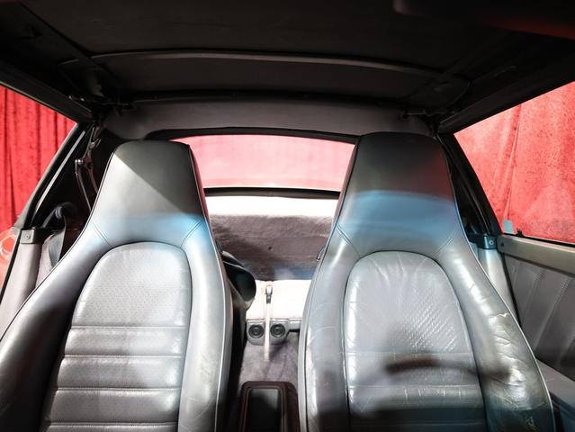 Photo of 1991 RED Porsche 911