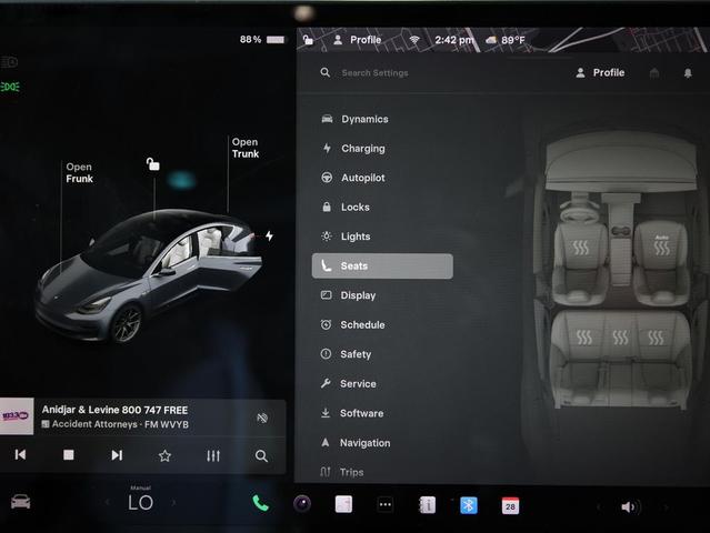 Photo of 2019 GRAY Tesla Model 3