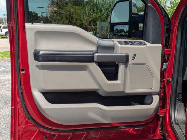 Photo of 2022 Rapid Red Metallic Tinted Clearcoat Ford F-350