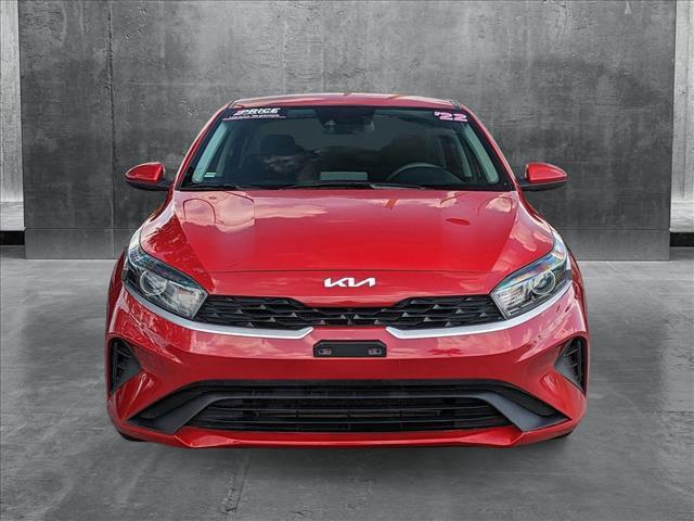 Photo of 2022 Currant Red Kia Forte