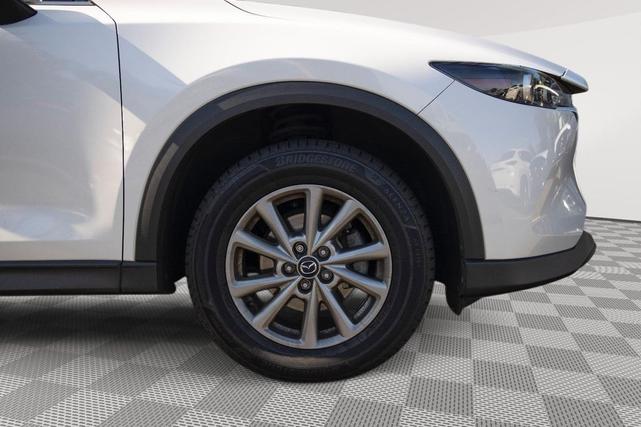 Photo of 2022 Snowflake White Pearl Mica Mazda CX-5