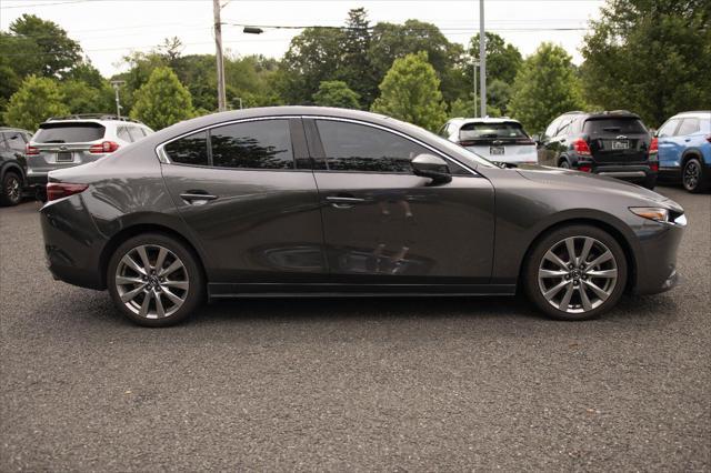 Photo of 2021 Machine Gray Metallic Mazda Mazda3