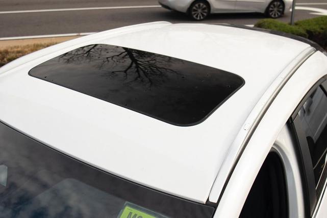 Photo of 2025 Snowflake White Pearl Mica Mazda CX-30