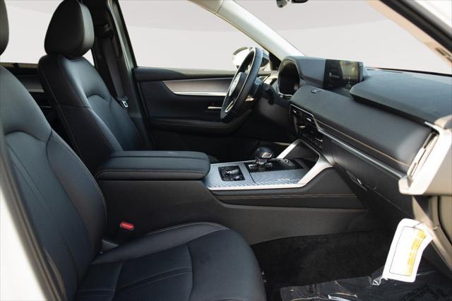 Photo of 2025 Rhodium White Premium Mazda CX-90 PHEV