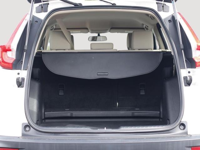 Photo of 2017 White Diamond Pearl Honda CR-V