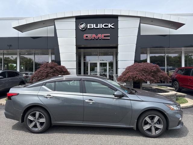 Photo of 2020 Gun Metallic Nissan Altima