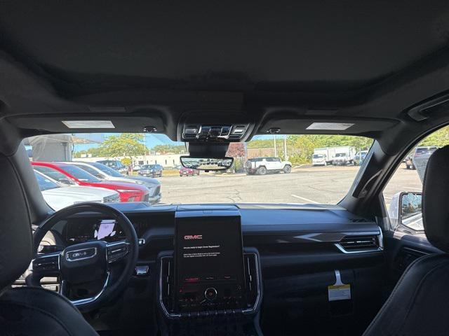 Photo of 2026 Summit White GMC Yukon
