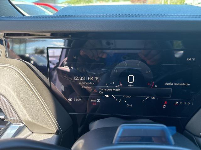 Photo of 2026 Summit White GMC Yukon