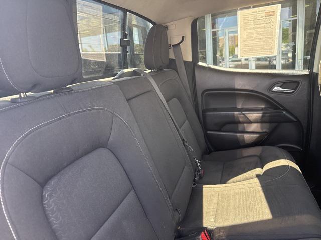 Photo of 2016 Cyber Gray Metallic GMC Canyon