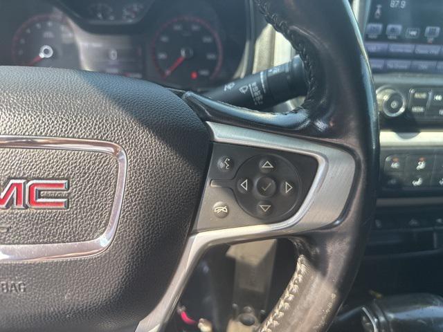 Photo of 2016 Cyber Gray Metallic GMC Canyon