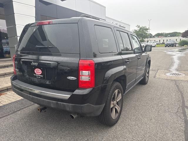 Photo of 2016 Black Clearcoat Jeep Patriot