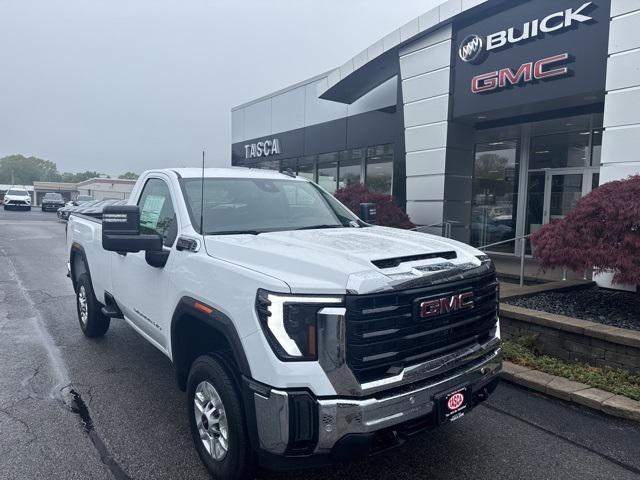 Photo of 2025 Summit White GMC Sierra 2500