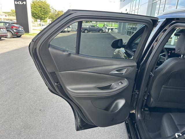 Photo of 2025 Ebony Twilight Metallic Buick Encore GX