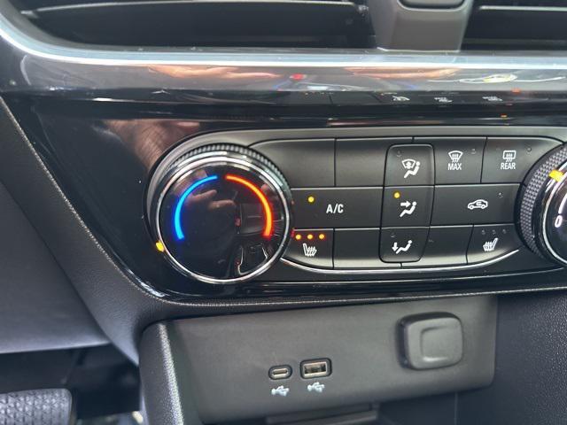 Photo of 2025 Ebony Twilight Metallic Buick Encore GX