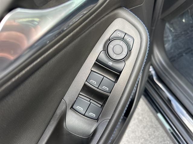 Photo of 2025 Ebony Twilight Metallic Buick Encore GX