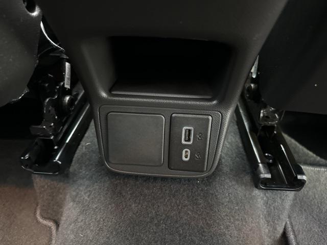 Photo of 2025 Ebony Twilight Metallic Buick Encore GX