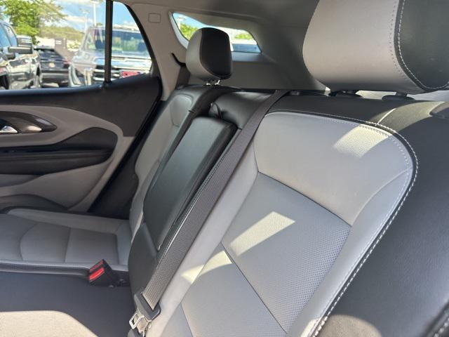Photo of 2022 Quicksilver Metallic GMC Terrain