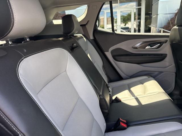 Photo of 2022 Quicksilver Metallic GMC Terrain