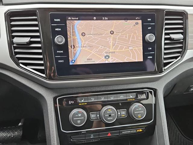 Photo of 2022 Tourmaline Blue Metallic Volkswagen Atlas