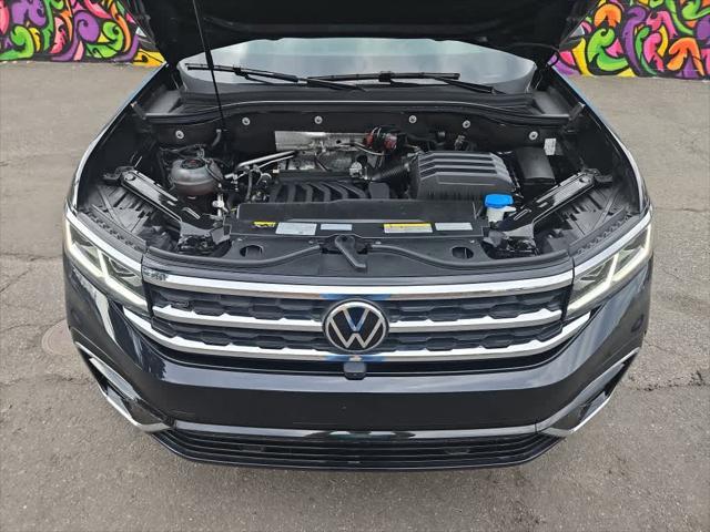 Photo of 2022 Deep Black Pearl Volkswagen Atlas