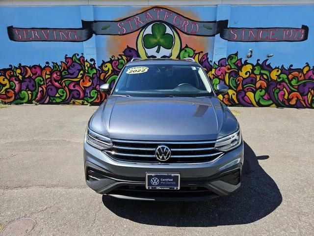 Photo of 2022 Platinum Gray Metallic Volkswagen Tiguan