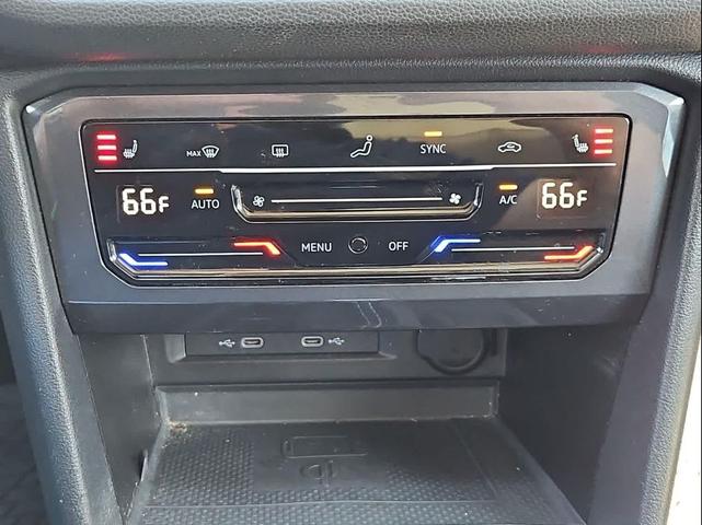 Photo of 2022 Platinum Gray Metallic Volkswagen Tiguan