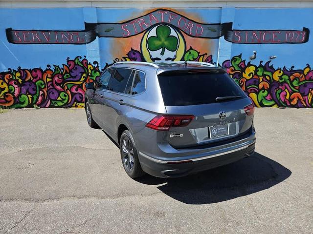 Photo of 2022 Platinum Gray Metallic Volkswagen Tiguan