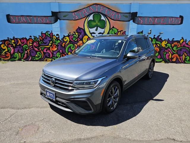 Photo of 2022 Platinum Gray Metallic Volkswagen Tiguan
