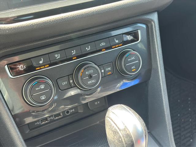 Photo of 2020 Pure White Volkswagen Tiguan