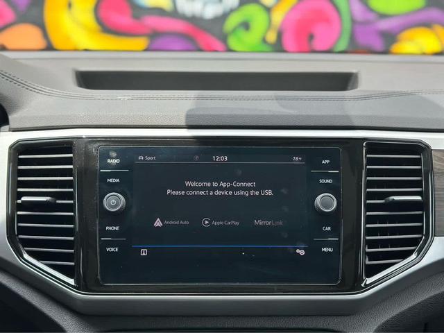 Photo of 2022 Deep Black Pearl Volkswagen Atlas